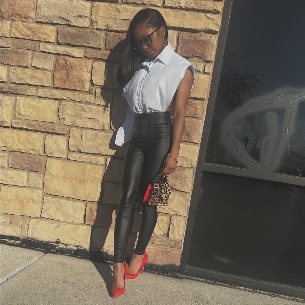 Meet your Posher, Cheyanne